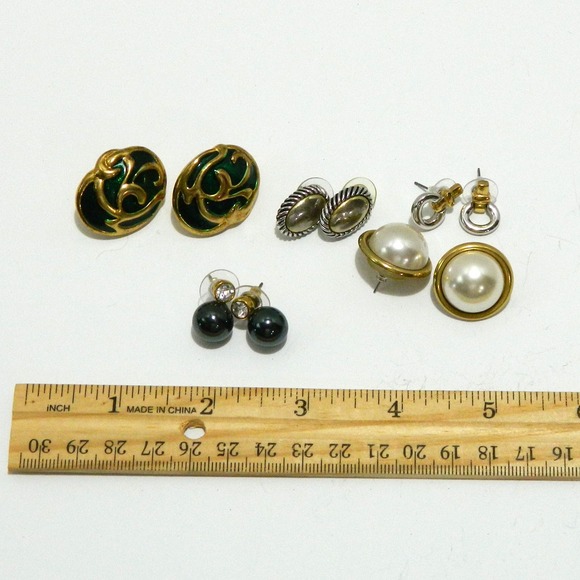 Charmelle Earrings Lot of 5 Earrings Pierced - Picture 3 of 4
